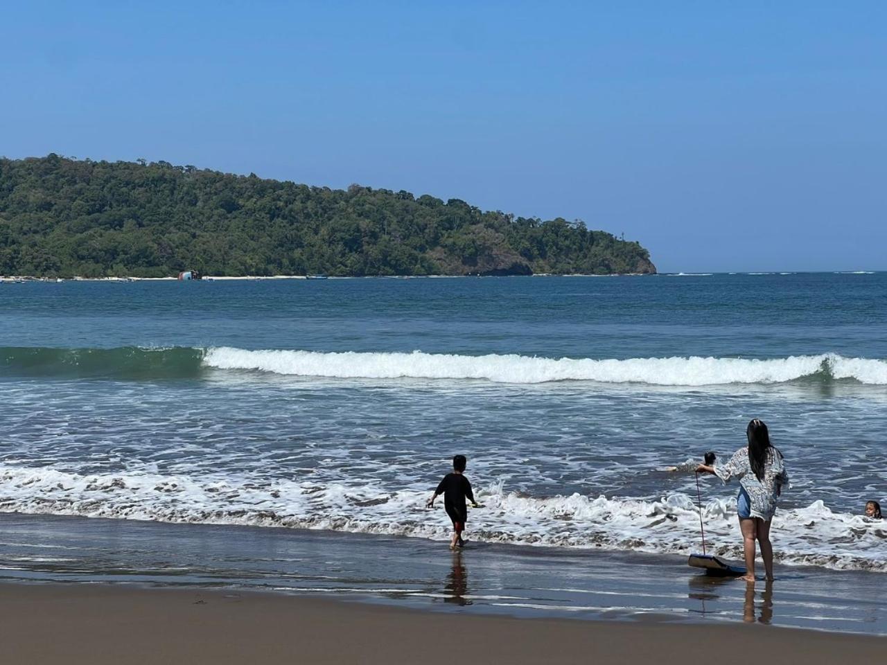 Hotel Century Pangandaran Exteriér fotografie