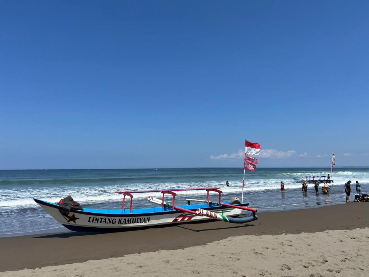 Hotel Century Pangandaran Exteriér fotografie