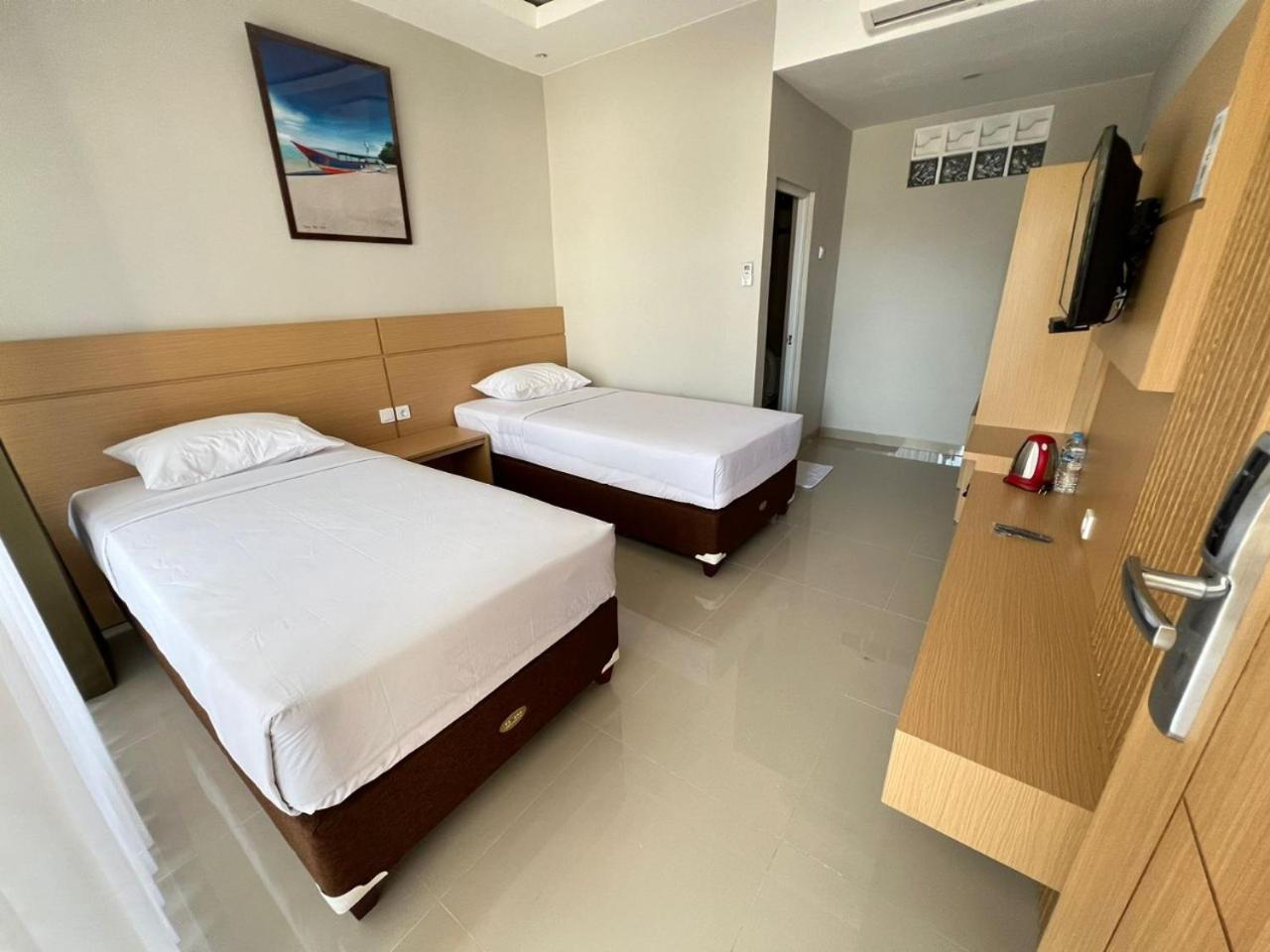 Hotel Century Pangandaran Exteriér fotografie